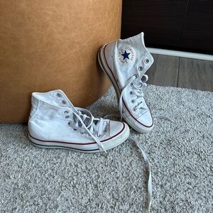 Converse High-Top Chuck Taylor All Star Canvas - White - Size 7